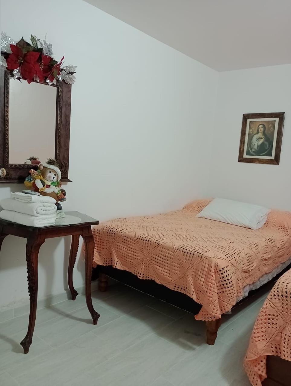 Hostal Famihotel Fundadores Jardín Eksteriør bilde