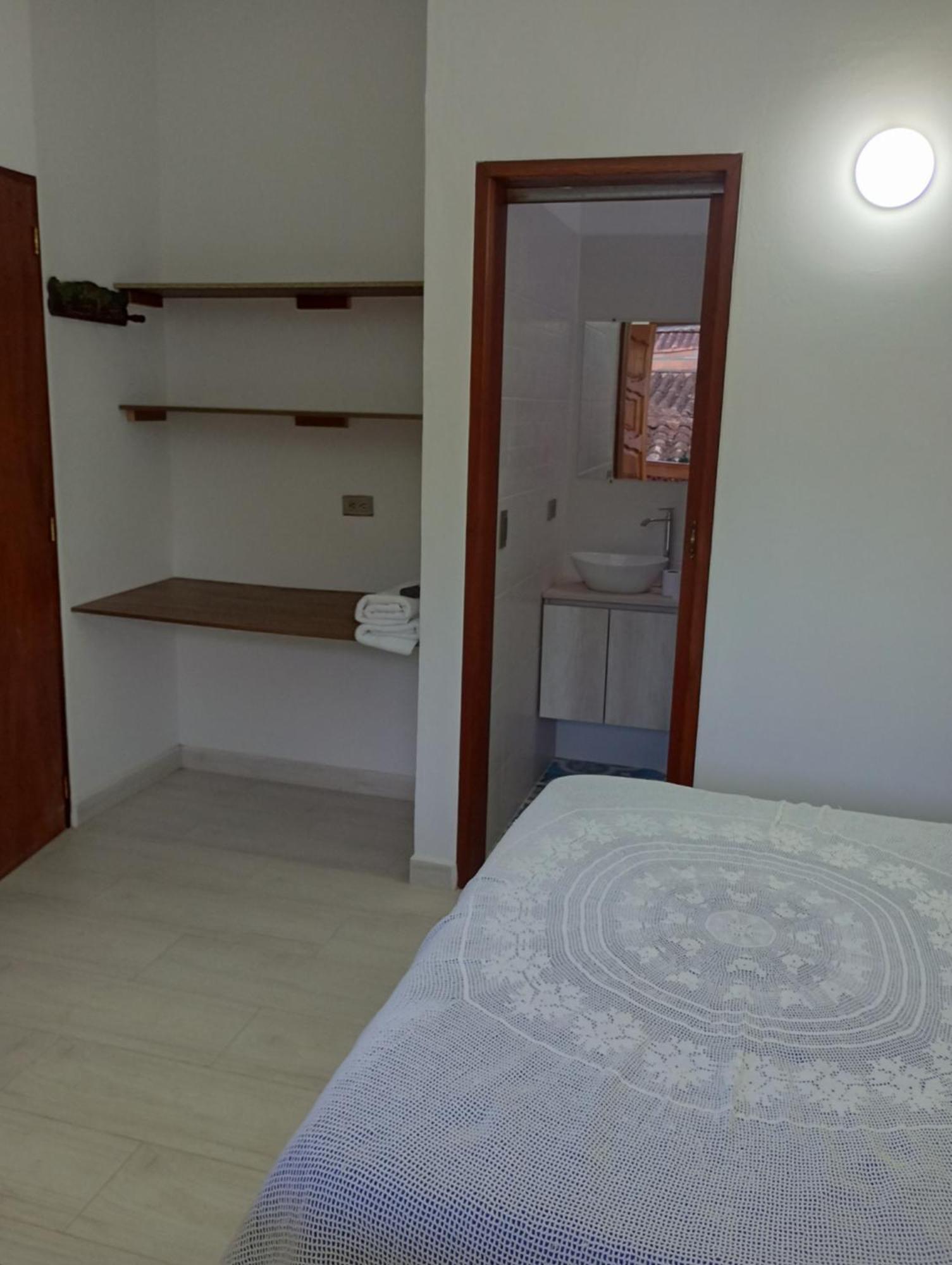 Hostal Famihotel Fundadores Jardín Eksteriør bilde