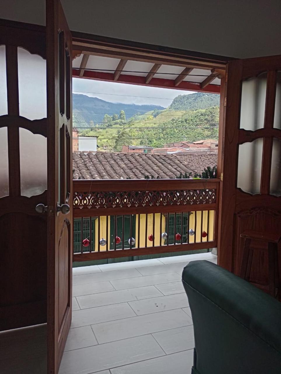 Hostal Famihotel Fundadores Jardín Eksteriør bilde